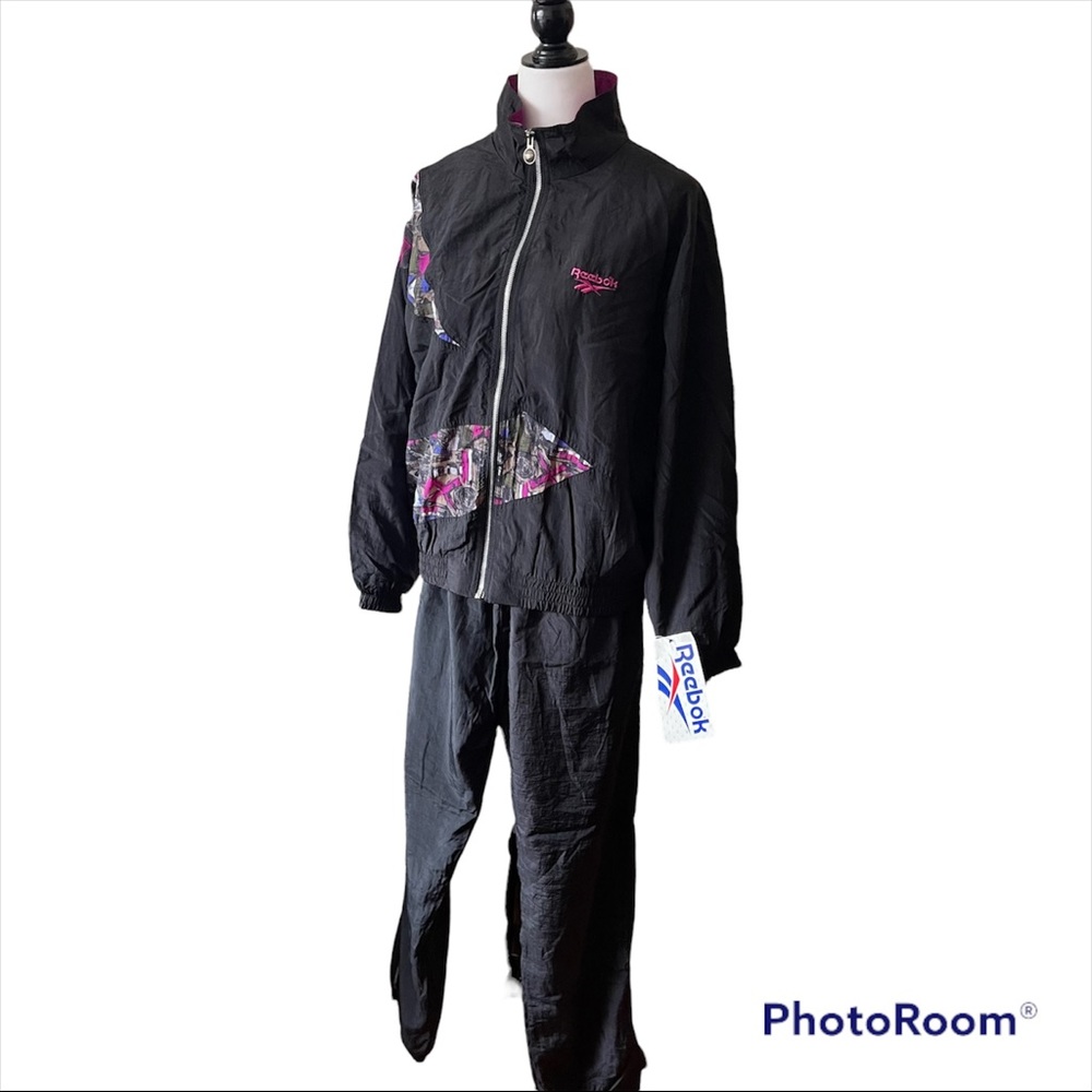 Reebok new vintage deadstock 90s track suit jogging suit windbreaker